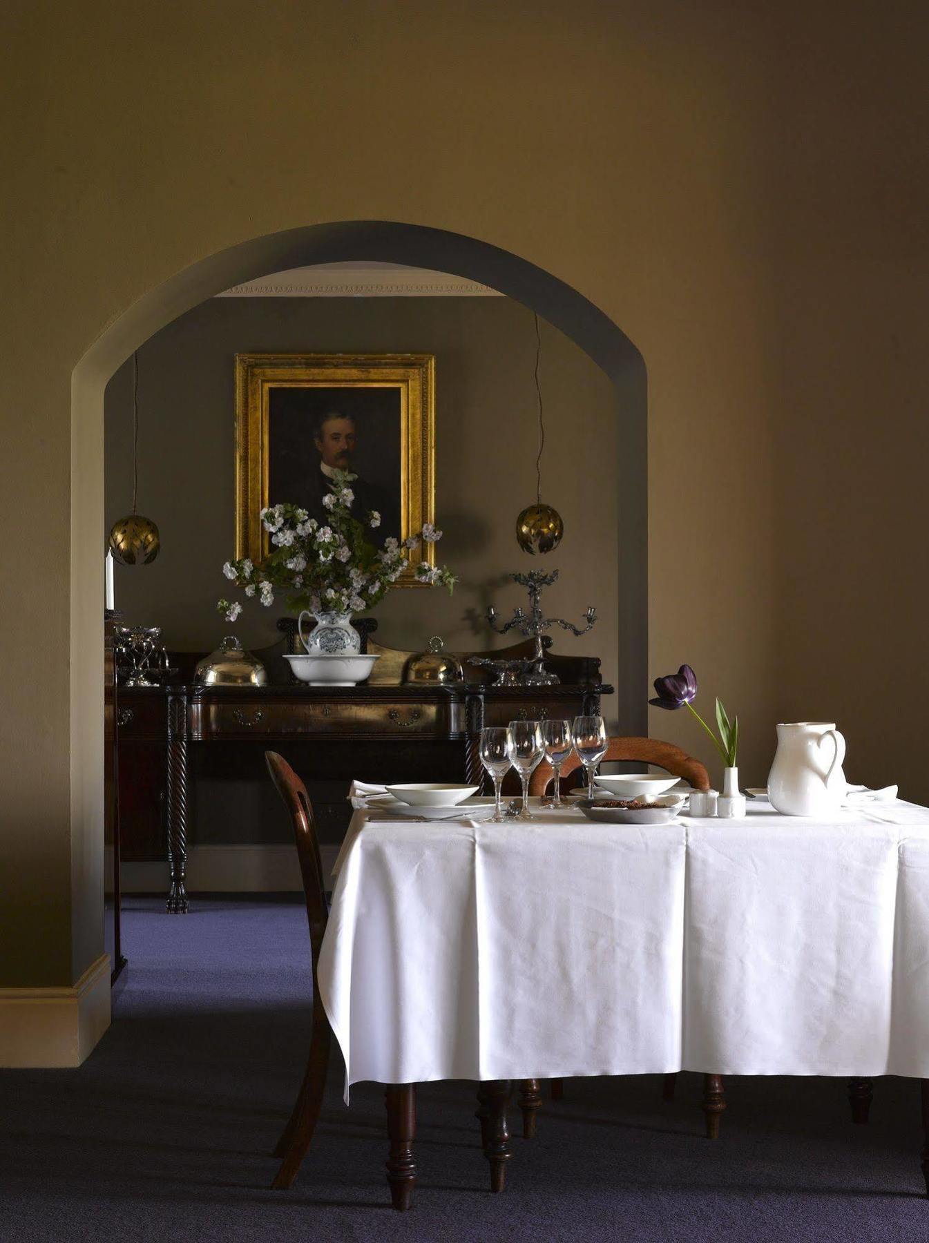 Gregans Castle Hotel Ballyvaughan Ristorante foto